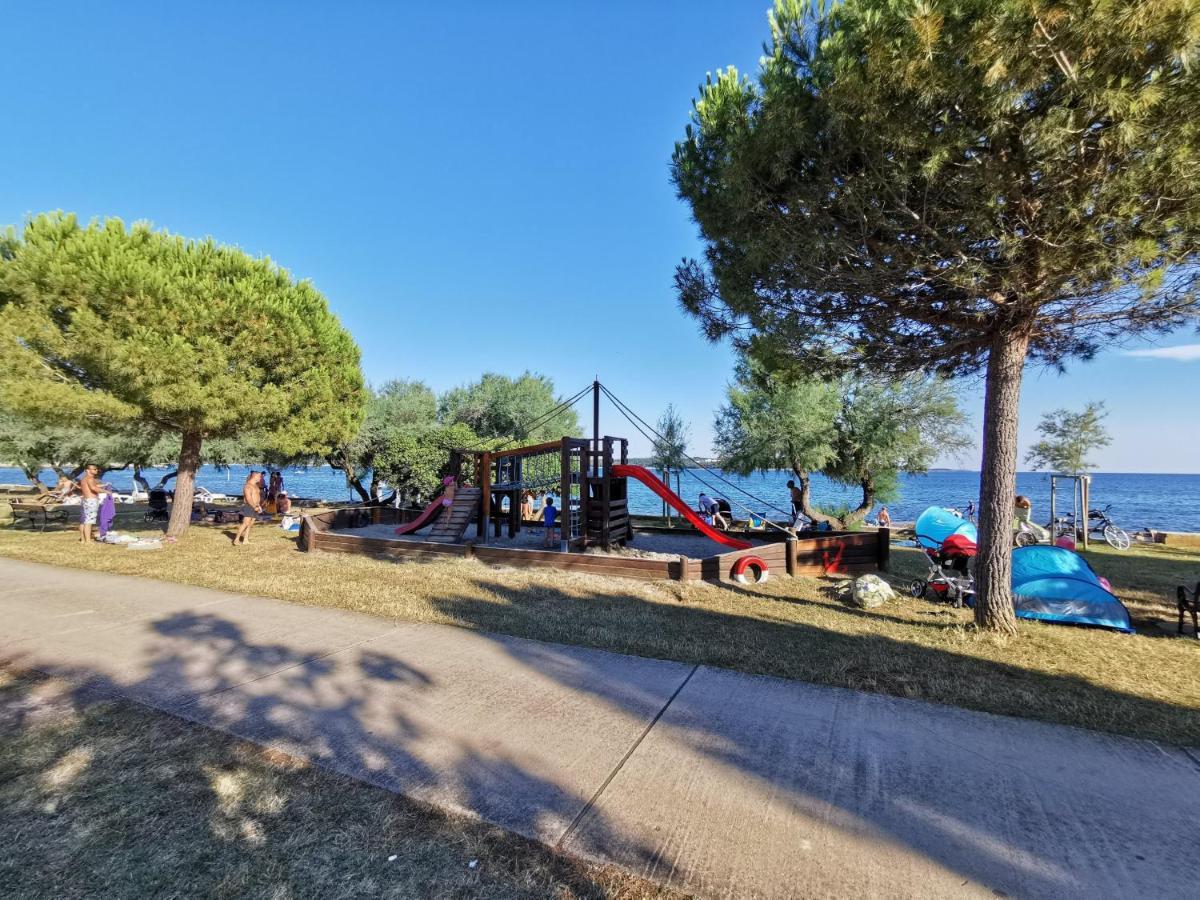 Ivan B&B, 5 Star Superior Room, Near The See And Park Novigrad Istria Extérieur photo